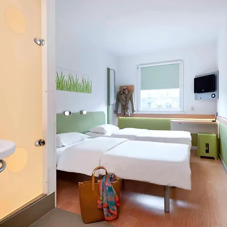 Ibis Budget Hamburg St Pauli Messe Exterior foto